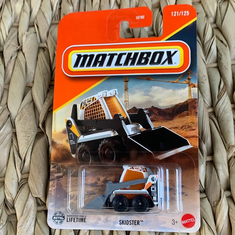 Matchbox Skidster Construction Vehicle White & Orange Truck Machine MBX 2025 New